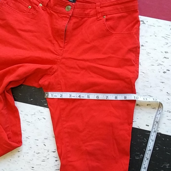 SOLD H&M red jeans - Picture 6 of 10